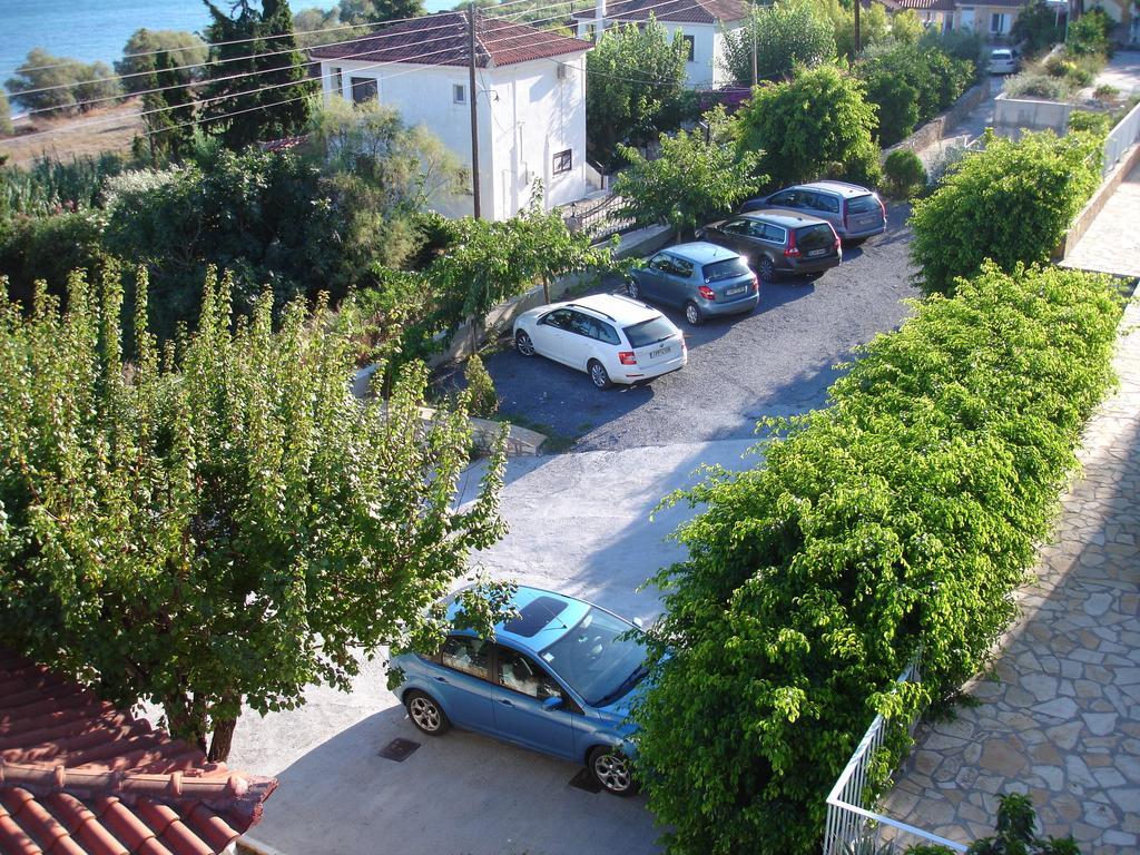 Zaga Apartments Koróni エクステリア 写真